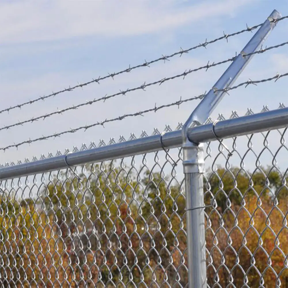 Galvanized and PVC coated diamond shape chain link fence