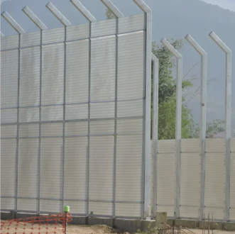 Serried Vertical Wire 3D Type