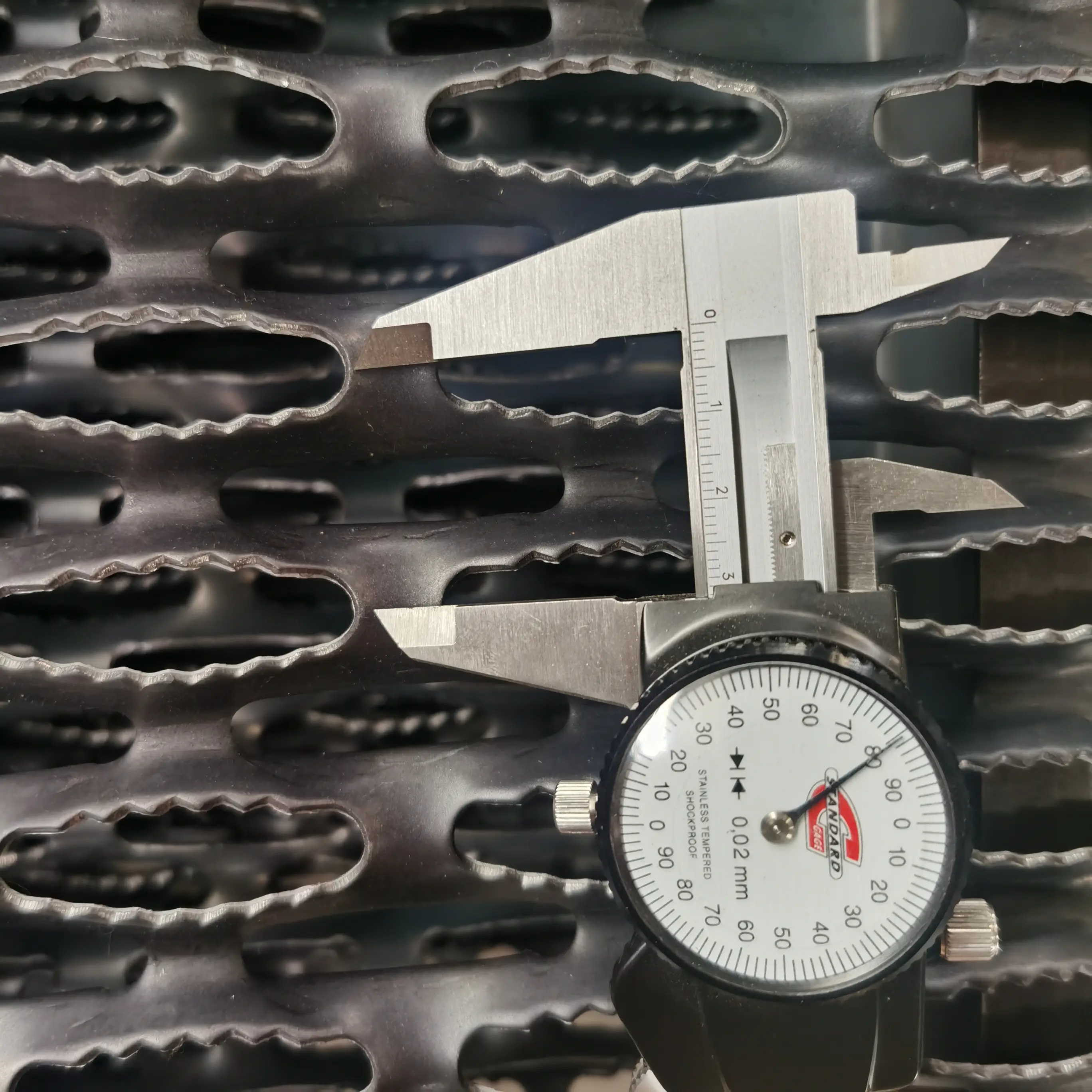 Description of Vendor Directly of Diamond Channel grating Description of Vendor Directly of Diamond Channel grating